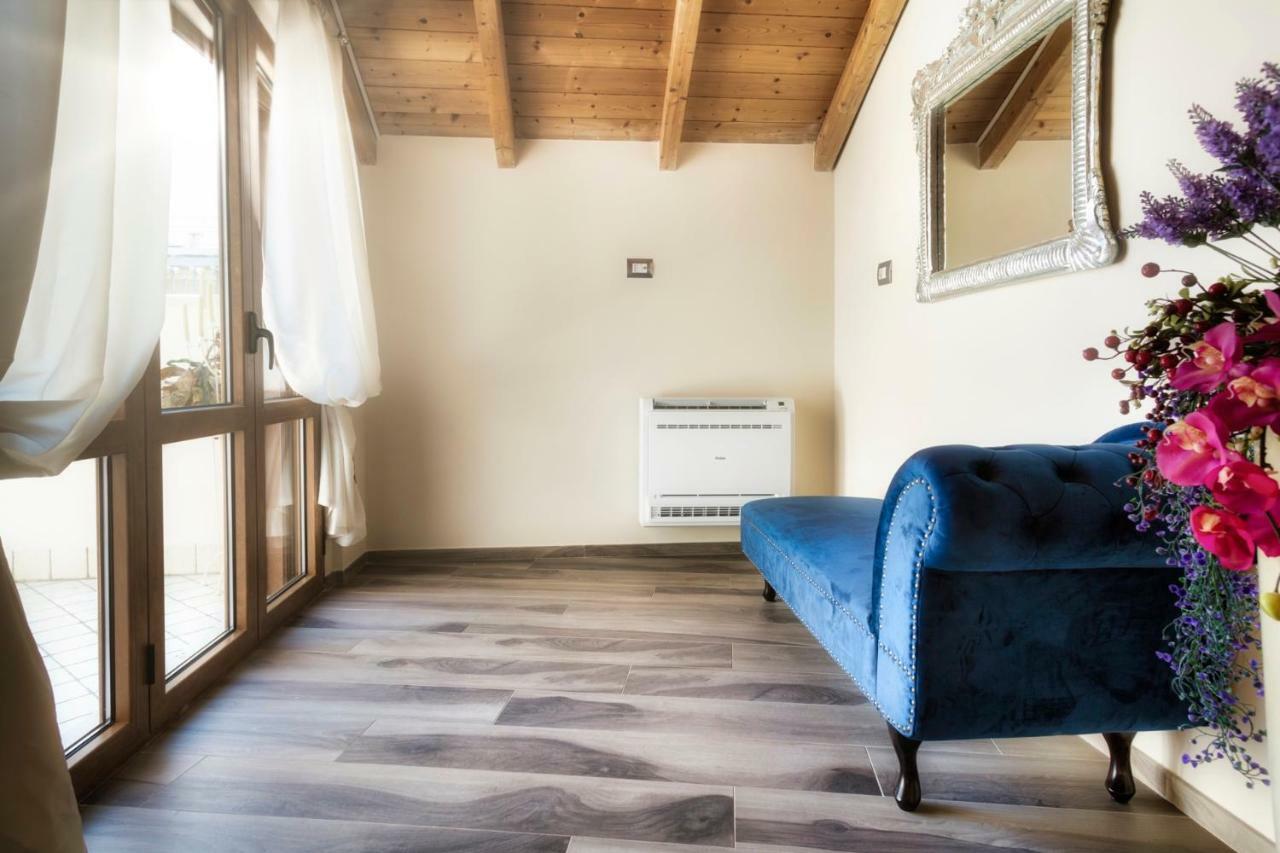 Palazzo Eugenia Suites Vasto Exteriér fotografie