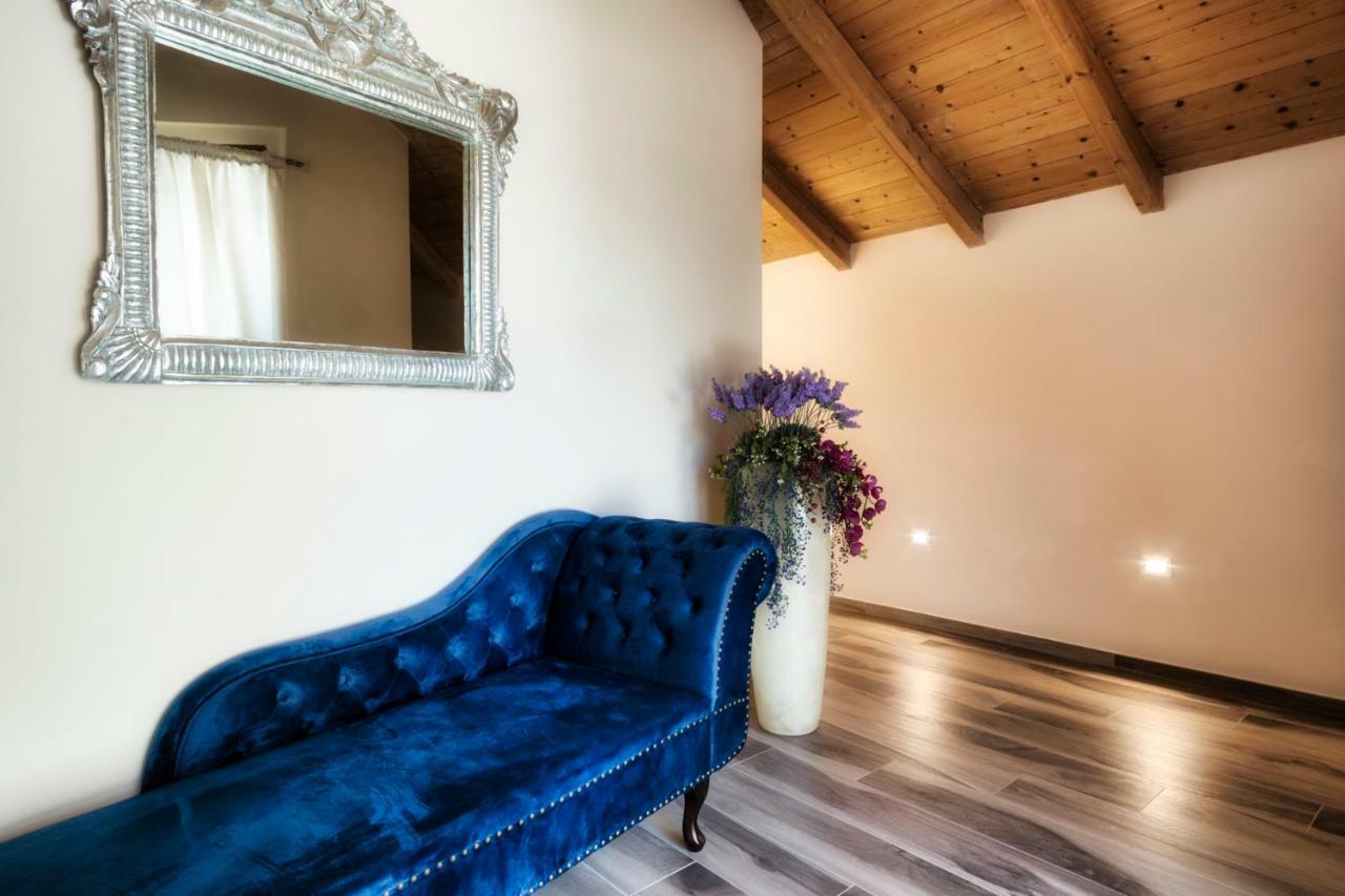Palazzo Eugenia Suites Vasto Exteriér fotografie